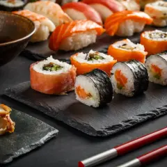 Włocławek: Gdzie zjeść? Od kuchni kujawskiej po sushi!