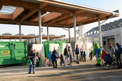 Ekoport Szczecin: Co oddasz? Pełna lista odpadów i uniknij błędów!