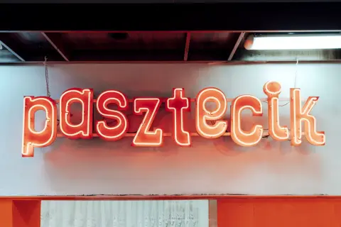 Co zjeść w Szczecinie? Pasztecik, ryby i TOP miejsca!