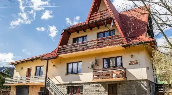 Nocleg Babia Góra: Schronisko, agroturystyka, domki co wybrać?