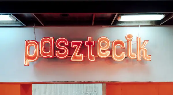 Co zjeść w Szczecinie? Pasztecik, ryby i TOP miejsca!