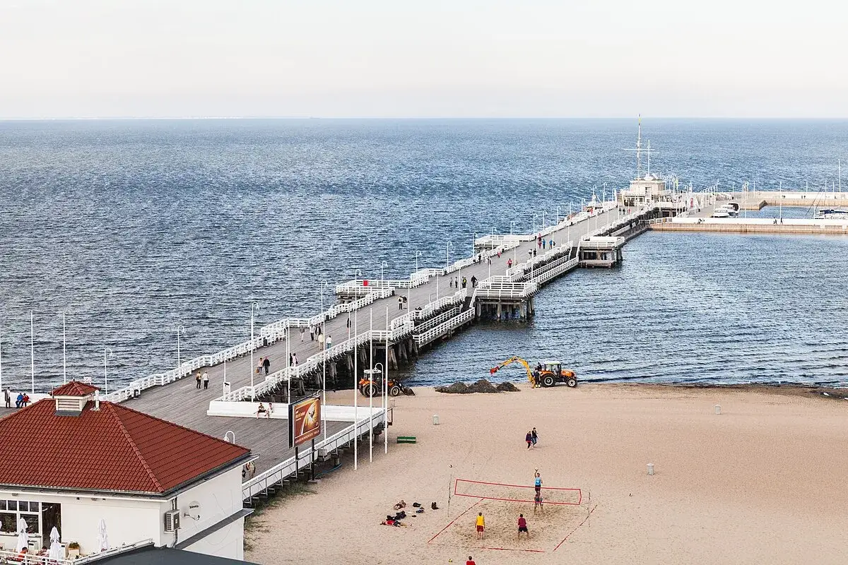 Sopockie molo i plaża