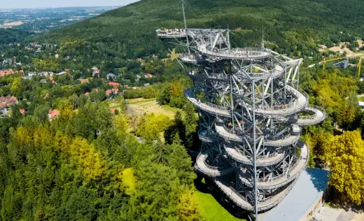 Świeradów-Zdrój: atrakcje od Sky Walk po uzdrowisko co warto?